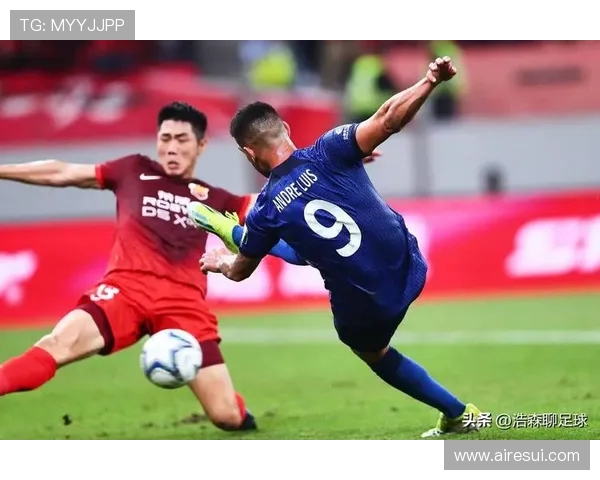 上海申花迎战强敌，力争联赛三连胜，全面解析比赛前景与战术布置