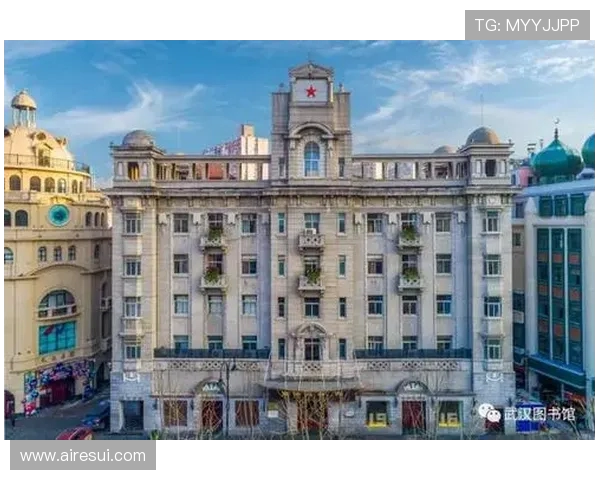 武汉足球队的转型之路：从辉煌到重生的真实纪实与反思