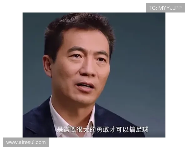 国足对阵卡塔尔黄健翔解说激情四溢引发球迷热议与期待