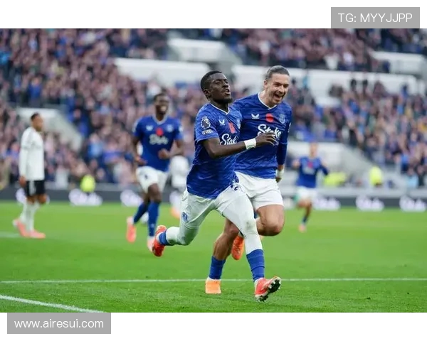 埃弗顿与曼城历史交锋回顾及战绩分析